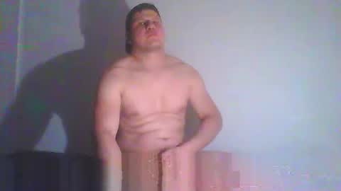 tonny54880 online show from 02/06/25, 08:02