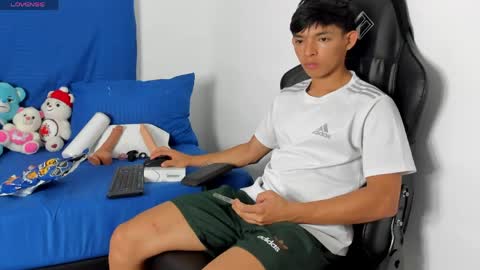 Tonny online show from 04/21/26, 12:34