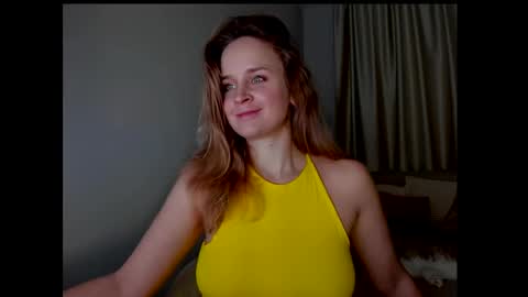 Snapshot of tony_and_alice chatting on 12/15/24, 08:36 Tony and Alice online show from 12/15/24, 08:36