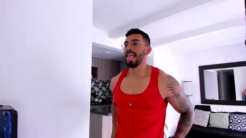 tony muscle1 online show from 02/28/25, 06:41