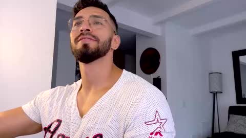 tony muscle1 online show from 01/12/26, 07:52