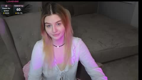 Tonya online show from 04/20/26, 01:41