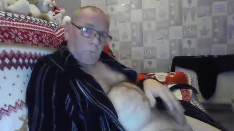 Snapshot of tonygibbson62 chatting on 12/07/24, 11:34 tonygibbson62 online show from 12/07/24, 11:34