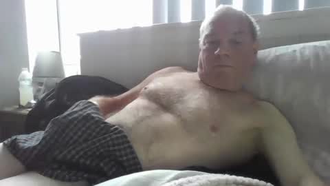 Snapshot of tonygibbson62 chatting on 01/18/25, 10:39 tonygibbson62 online show from 01/18/25, 10:39