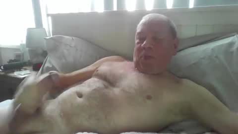 Snapshot of tonygibbson62 chatting on 02/10/25, 09:36 tonygibbson62 online show from 02/10/25, 09:36