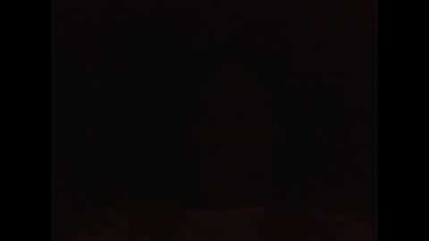 Snapshot of tonyizhere0211 chatting on 04/05/26, 08:44 tonyizhere0211 online show from 04/05/26, 08:44