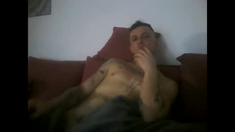 Snapshot of tonystrawberry chatting on 01/17/25, 10:56 tonystrawberry online show from 01/17/25, 10:56