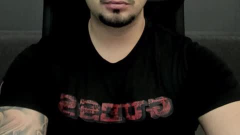 Snapshot of tonywilcoxx chatting on 01/15/25, 06:43 TonyWilcox online show from 01/15/25, 06:43