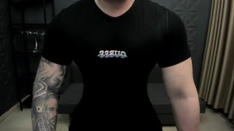 Snapshot of tonywilcoxx chatting on 01/26/25, 06:17 TonyWilcox online show from 01/26/25, 06:17