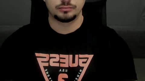 Snapshot of tonywilcoxx chatting on 02/11/25, 09:20 TonyWilcox online show from 02/11/25, 09:20