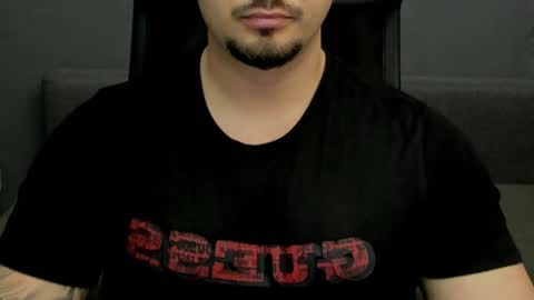 Snapshot of tonywilcoxx chatting on 02/20/25, 11:53 TonyWilcox online show from 02/20/25, 11:53