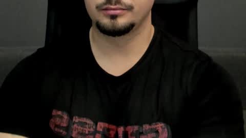 Snapshot of tonywilcoxx chatting on 02/28/25, 08:09 TonyWilcox online show from 02/28/25, 08:09