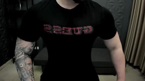 Snapshot of tonywilcoxx chatting on 02/28/25, 02:20 TonyWilcox online show from 02/28/25, 02:20