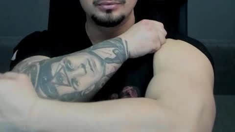 Snapshot of tonywilcoxx chatting on 03/02/25, 08:05 TonyWilcox online show from 03/02/25, 08:05