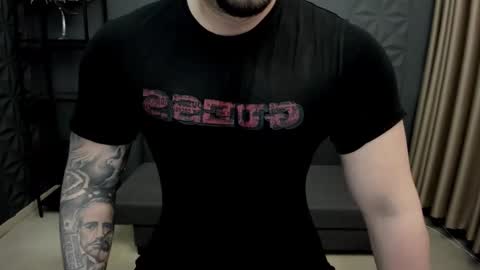 Snapshot of tonywilcoxx chatting on 03/06/25, 05:14 TonyWilcox online show from 03/06/25, 05:14