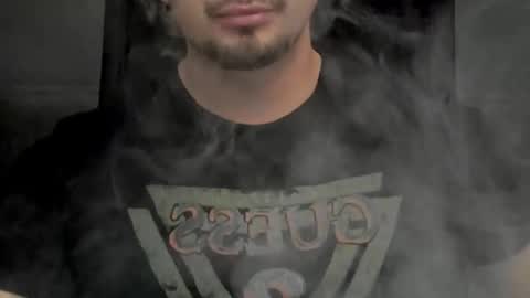 Snapshot of tonywilcoxx chatting on 03/06/25, 11:36 TonyWilcox online show from 03/06/25, 11:36