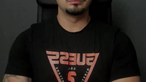 Snapshot of tonywilcoxx chatting on 10/06/25, 04:43 TonyWilcox online show from 10/06/25, 04:43