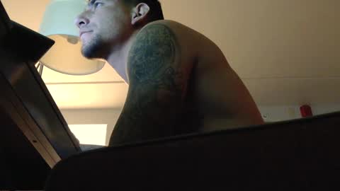 Snapshot of toomuchsmoke chatting on 12/06/24, 11:47 toomuchsmoke online show from 12/06/24, 11:47