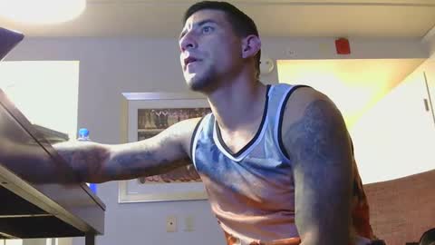 Snapshot of toomuchsmoke chatting on 12/07/24, 06:10 toomuchsmoke online show from 12/07/24, 06:10