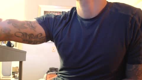 Snapshot of toomuchsmoke chatting on 12/08/24, 09:13 toomuchsmoke online show from 12/08/24, 09:13