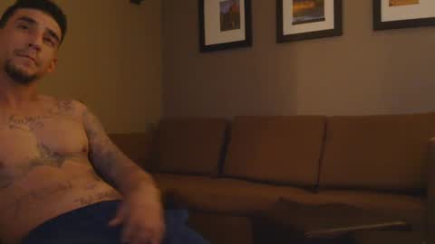 Snapshot of toomuchsmoke chatting on 01/07/25, 05:54 toomuchsmoke online show from 01/07/25, 05:54