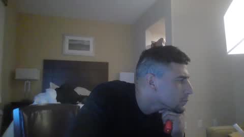 Snapshot of toomuchsmoke chatting on 01/21/25, 03:59 toomuchsmoke online show from 01/21/25, 03:59