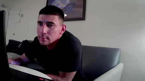 Snapshot of toomuchsmoke chatting on 03/02/25, 03:56 toomuchsmoke online show from 03/02/25, 03:56