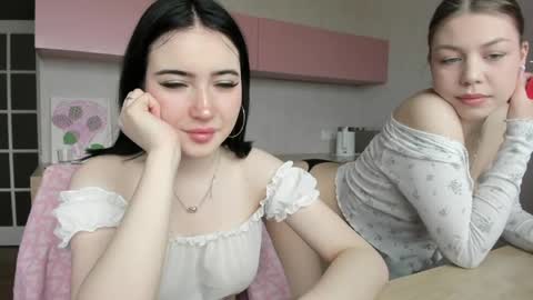Snapshot of toooli chatting on 05/09/26, 01:55 toooli online show from 05/09/26, 01:55