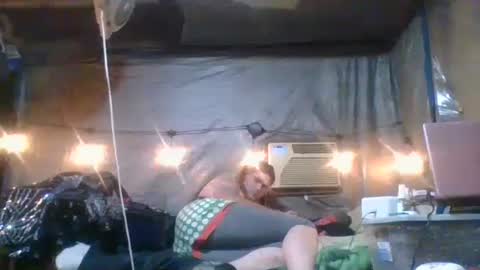 tootall1991420 online show from 10/13/25, 06:35