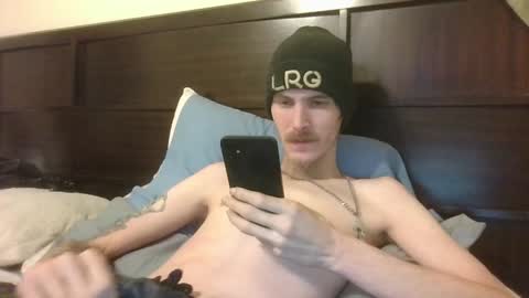 Snapshot of tootall803 chatting on 12/02/24, 03:26 TooTall803 online show from 12/02/24, 03:26