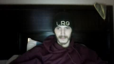 Snapshot of tootall803 chatting on 02/02/25, 09:30 TooTall803 online show from 02/02/25, 09:30