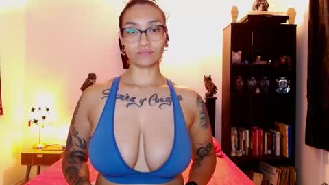 toothyy online show from 02/06/25, 12:00