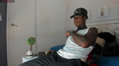 Snapshot of toower_ chatting on 02/25/26, 04:00 T O W E R online show from 02/25/26, 04:00