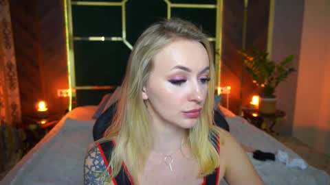 top_grace online show from 03/05/25, 02:25