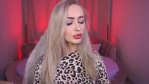 top_grace online show from 10/03/25, 09:56