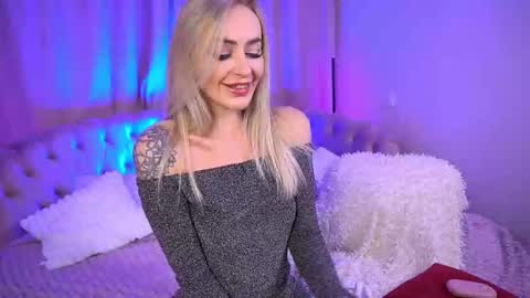 top_grace online show from 10/20/25, 09:48