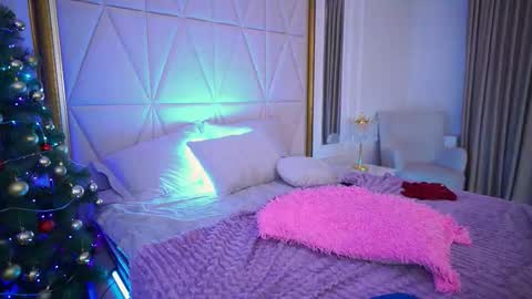 top_grace online show from 12/20/25, 07:32