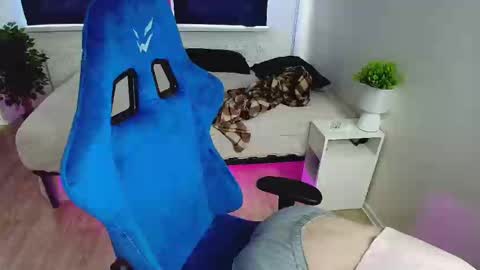 Snapshot of topcranberry chatting on 03/02/25, 09:21 topcranberry online show from 03/02/25, 09:21