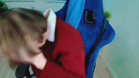 Snapshot of topcranberry chatting on 09/30/25, 03:22 topcranberry online show from 09/30/25, 03:22