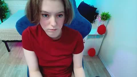 Snapshot of topcranberry chatting on 10/22/25, 03:18 topcranberry online show from 10/22/25, 03:18