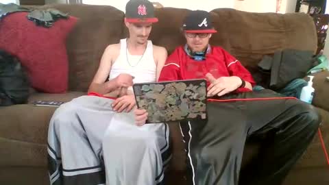 SagMeOreduceMe online show from 10/17/25, 06:43