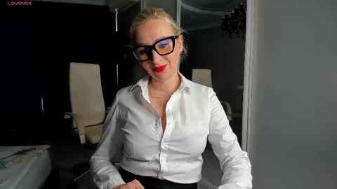 Snapshot of toplady777 chatting on 02/26/26, 07:29 toplady777 online show from 02/26/26, 07:29