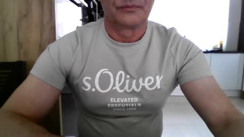 topsecreton online show from 05/08/26, 11:15