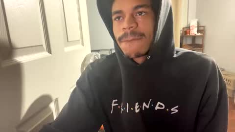 Snapshot of toptierdrippa chatting on 01/19/26, 12:25 TopTierDrippa online show from 01/19/26, 12:25