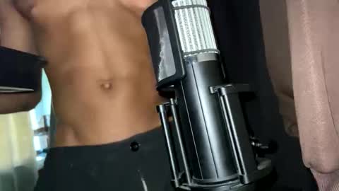 Snapshot of toptierdrippa chatting on 03/01/26, 05:48 TopTierDrippa online show from 03/01/26, 05:48