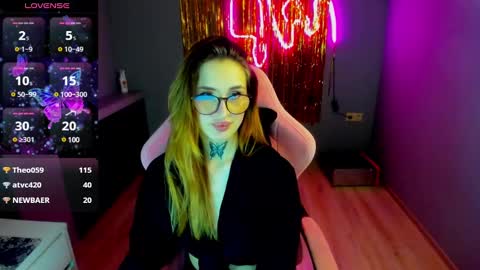 Snapshot of tora_20 chatting on 03/08/25, 01:17 tora online show from 03/08/25, 01:17