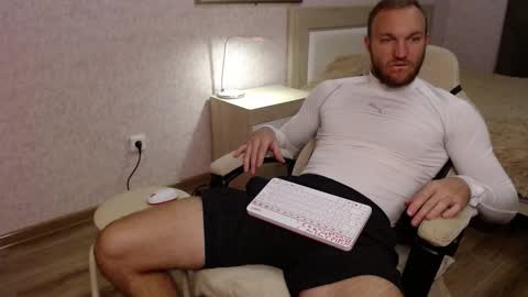 Glebaty online show from 09/30/25, 02:55