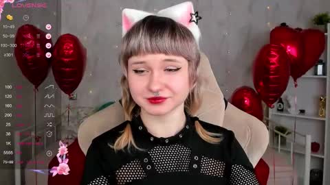 Tori online show from 02/13/26, 12:06