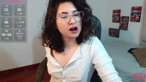 tori_just online show from 10/04/25, 04:16