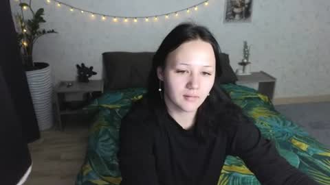 Snapshot of tori_sweet_tori chatting on 06/30/26, 02:34 Tori online show from 06/30/26, 02:34